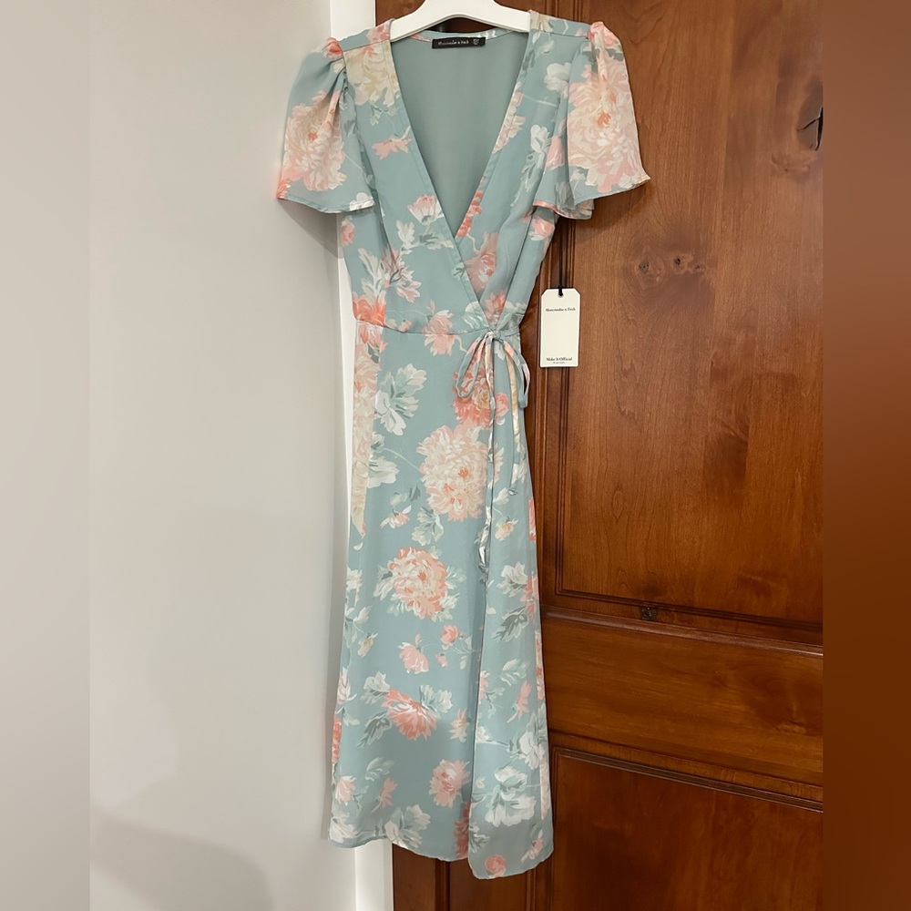 Abercrombie & Fitch Wrap Dress